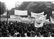 cg0092_025 - A PUC-Rio na passeata dos 100 mil, Cinelândia, Rio de Janeiro, 1968. Fotógrafo José Inácio Parente.