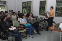 Palestra do Prof. Eduardo Santos. Fotógrafo Antônio Albuquerque. Acervo do Núcleo de Memória.