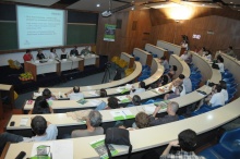 Palestra no Auditório do RDC sobre o projeto Cineclube nas Escolas. Fotógrafo Antônio Albuquerque. Acervo do Núcleo de Memória.