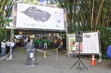 Abertura oficial da Mostra PUC, com discurso do Reitor Prof. Pe. Josafá Carlos de Siqueira S.J. Fotógrafa Cynthia Salles. Acervo do Projeto Comunicar.