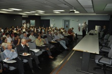 Palestra do Prof. Flavio Miguez de Mello (UFRJ). Fotógrafo Weiler Filho. Acervo do Projeto Comunicar.