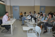 Palestra do Prof. Rodrigo Turin. Fotógrafo Antônio Albuquerque. Acervo do Núcleo de Memória.
