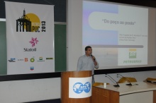 Uma das palestras no Auditório do RDC. Fotógrafo Antônio Albuquerque. Acervo do Núcleo de Memória.