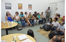 Encontro realizado na sala L501/8. Fotógrafo Antônio Albuquerque. Acervo Núcleo de Memória.