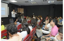 Evento realizado na sala K102. Fotógrafo Antônio Albuquerque. Acervo Núcleo de Memória.