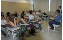 Palestra realizada na sala F408. Fotógrafo Antônio Albuquerque. Acervo Núcleo de Memória.