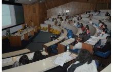 Uma das palestras do Encontro no Auditório do RDC. Fotógrafo Antônio Albuquerque. Acervo Núcleo de Memória.