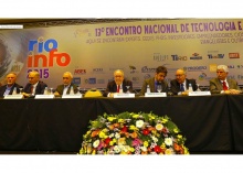 Participação do Reitor Prof. Pe. Josafá S.J. na RioInfo. Fotógrafo Marcelo de Jesus. Fonte: RioInfo.