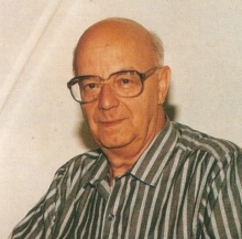 Pe. Amarilho Checon S.J., no período em que era Vice-Reitor Comunitário. Fotógrafo desconhecido. Acervo Núcleo de Memória.