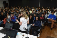 Uma das palestras da SIEng, no auditório Padre Anchieta. Fotógrafo Antônio Albuquerque.