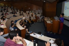 Palestra da jornalista Flávia Oliveira, no auditório do RDC. Fotógrafo Antônio Albuquerque.