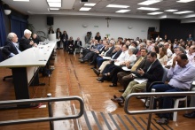 Palestra do Pe. Arturo Sosa S.J. no auditório Padre Anchieta. Fotógrafo Antônio Albuquerque.