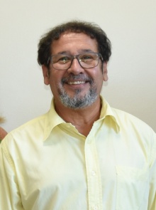 O Decano do Centro de Teologia e Ciências Humanas, Prof. Júlio Cesar Valladão Diniz. Fotógrafo Antônio Albuquerque. Acervo Núcleo de Memória.