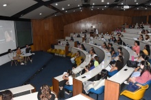 Uma das palestras, realizada no Auditório do RDC. Fotógrafo Antônio Albuquerque.