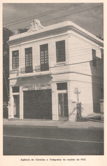 Vista da Agência dos Correios a partir da rua Marquês de São Vicente.