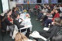 Debate realizado na sala F300. Fotógrafo Antônio Albuquerque. Acervo do Núcleo de Memória.