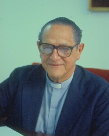 Padre Laércio Dias de Moura S.J.