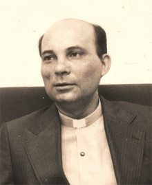 Padre Mac Dowell S.J.