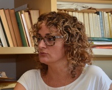 Profa. Caitlin Sampaio Mulholland.