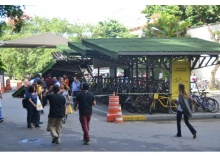 Visão geral do bicicletário. Fotógrafo Antônio Albuquerque. Acervo Núcleo de Memória.