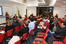 Apresentação da profa. Maria Alice Rezende de Carvalho (CIS) na abertura do evento, no auditório do IAG. Fotógrafo Antônio Albuquerque.