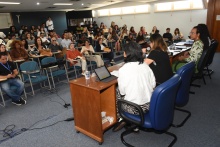 Mesa de abertura, no Auditório B6. Fotógrafo Antônio Albuquerque.