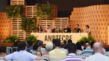 Mesa de abertura do Congresso. Fotógrafa Amanda Dutra. Acervo Comunicar.