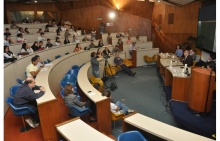 A abertura do evento contou com a presença do Reitor Prof. Pe. Josafá Carlos de Siqueira S.J., no auditório do RDC. Fotógrafo Antônio Albuquerque. Acervo Núcleo de Memória.